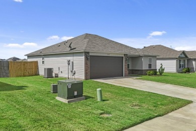 Nestled in the tranquil community of Faulkner Crossing, this on StoneLinks Golf Course in Arkansas - for sale on GolfHomes.com, golf home, golf lot