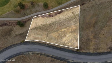 Over half an acre of premiere property sitting on the CDA on CDA National Golf Course in Idaho - for sale on GolfHomes.com, golf home, golf lot