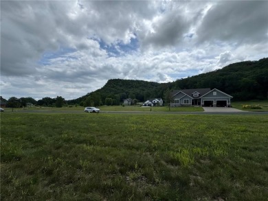 Nice size wooded building site in the Jewel Development.  Just a on The Jewel Golf Club in Minnesota - for sale on GolfHomes.com, golf home, golf lot