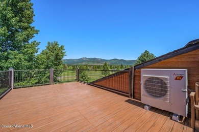 Beautifully updated and fully furnished, large 1 bed, 1 bath on Stoneridge Golf Club in Idaho - for sale on GolfHomes.com, golf home, golf lot