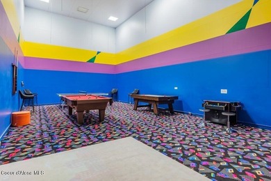 Beautifully updated and fully furnished, large 1 bed, 1 bath on Stoneridge Golf Club in Idaho - for sale on GolfHomes.com, golf home, golf lot