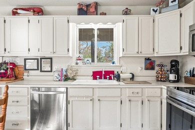 Check out this incredible home with 1 year of POA dues paid! on Diamondhead Golf and Country Club in Arkansas - for sale on GolfHomes.com, golf home, golf lot