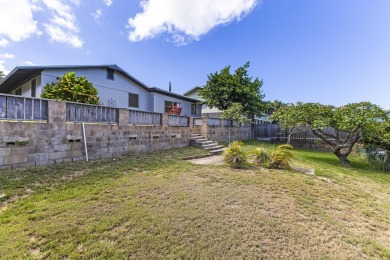 Excellent opportunity to personalize this classic home in sunny on Pukalani Country Club in Hawaii - for sale on GolfHomes.com, golf home, golf lot