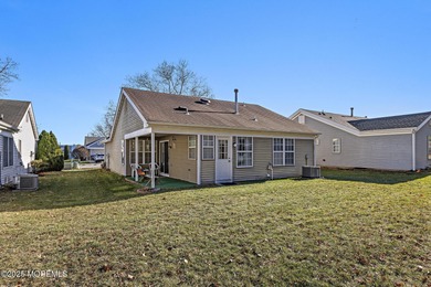 Check out this cozy Quincy Model with it's 2 bedroom 2 bath on Greenbriar Woodlands in New Jersey - for sale on GolfHomes.com, golf home, golf lot