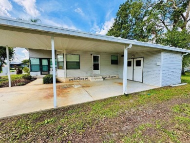 Beautifully Renovated Home in Schalamar Creek - A Premier 55+ on Schalamar Creek Golf and Country Club in Florida - for sale on GolfHomes.com, golf home, golf lot