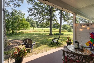 Welcome to your charming 2-bedroom, 2-bath first-floor condo in on Prestwick Country Club in Illinois - for sale on GolfHomes.com, golf home, golf lot