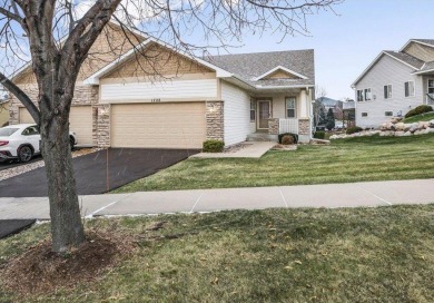 Enjoy the ease of one level living in this beautifully designed on Deer Run Golf Club in Minnesota - for sale on GolfHomes.com, golf home, golf lot