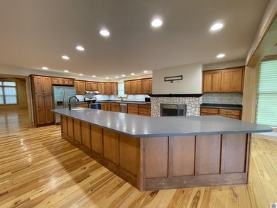 Welcome to Lake Barkley, Cadiz, KY! Enter the drive to beautiful on  in Kentucky - for sale on GolfHomes.com, golf home, golf lot