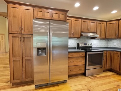 Welcome to Lake Barkley, Cadiz, KY! Enter the drive to beautiful on  in Kentucky - for sale on GolfHomes.com, golf home, golf lot