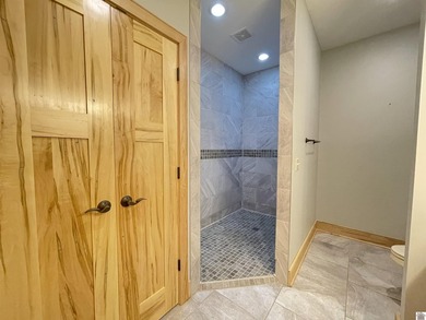 Welcome to Lake Barkley, Cadiz, KY! Enter the drive to beautiful on  in Kentucky - for sale on GolfHomes.com, golf home, golf lot