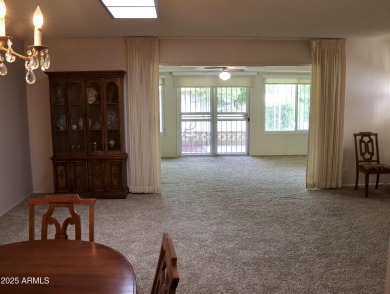Centrally located in the heart of Sun City. 
This 2 bedroom 2 on Sun City Lakes West and East in Arizona - for sale on GolfHomes.com, golf home, golf lot