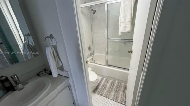 Spacious 2-bed, 2-bath condo in the heart of Aventura, offering on Turnberry Isle Resort and Club in Florida - for sale on GolfHomes.com, golf home, golf lot