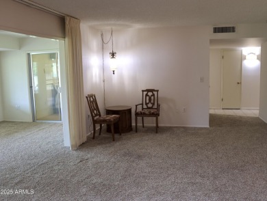 Centrally located in the heart of Sun City. 
This 2 bedroom 2 on Sun City Lakes West and East in Arizona - for sale on GolfHomes.com, golf home, golf lot