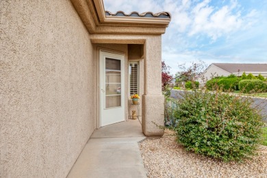 Well-maintained home on a desirable corner lot in the SunRiver on Sunriver Golf Club in Utah - for sale on GolfHomes.com, golf home, golf lot