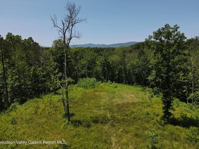 Beautiful three bedroom ranch home to be built on Country Club on  in New York - for sale on GolfHomes.com, golf home, golf lot