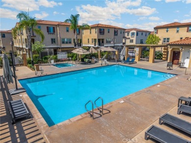 THIS HOME IS A MUST SEE!! This beautiful home features a bright on Black Gold Golf Course in California - for sale on GolfHomes.com, golf home, golf lot