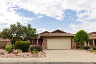 **Welcome to Your Dream Home: A Golfer's Paradise!**

Nestled in on Southgate Golf Course in Utah - for sale on GolfHomes.com, golf home, golf lot