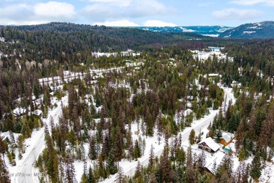 Spacious, level 0.65-acre lot located in the desirable Marvin on Priest Lake Golf and Tennis Club in Idaho - for sale on GolfHomes.com, golf home, golf lot