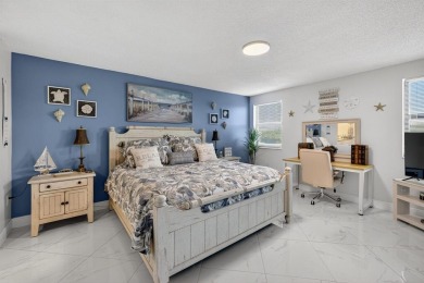 Must see! Highly desirable Cypress Bend community! Completely on Palm-Aire Country Club and Resort - Palms in Florida - for sale on GolfHomes.com, golf home, golf lot