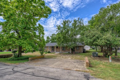 Completely Remodeled Home on the 11th Fairway - Modern Comfort on Lake Kiowa Golf Course in Texas - for sale on GolfHomes.com, golf home, golf lot
