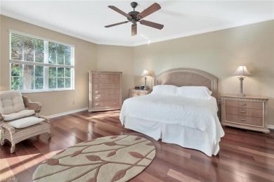 Beautiful and rarely available 3BR/2BA End-Unit TURNKEY Condo in on Naples Lakes Country Club in Florida - for sale on GolfHomes.com, golf home, golf lot