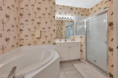 Beautiful and rarely available 3BR/2BA End-Unit TURNKEY Condo in on Naples Lakes Country Club in Florida - for sale on GolfHomes.com, golf home, golf lot