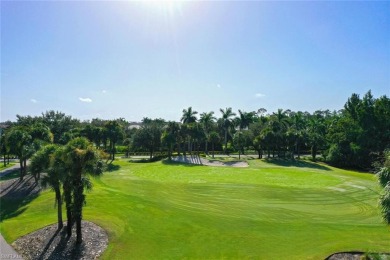 Beautiful and rarely available 3BR/2BA End-Unit TURNKEY Condo in on Naples Lakes Country Club in Florida - for sale on GolfHomes.com, golf home, golf lot
