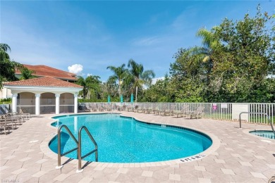 Beautiful and rarely available 3BR/2BA End-Unit TURNKEY Condo in on Naples Lakes Country Club in Florida - for sale on GolfHomes.com, golf home, golf lot