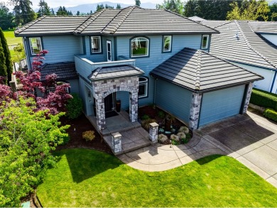 OPEN HOUSE SUNDAY 5/5 12-2 pm. Gorgeous 2004 4 bedroom, 2.5 bath on Emerald Valley Golf Course in Oregon - for sale on GolfHomes.com, golf home, golf lot