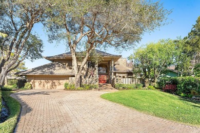 Rare opportunity within the Thurston Community of PGA National on PGA National Golf Club in Florida - for sale on GolfHomes.com, golf home, golf lot