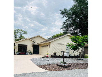 Your POOL HOME ON THE GOLF COURSE is Ready! Don't wait, come on Tuscawilla Country Club in Florida - for sale on GolfHomes.com, golf home, golf lot