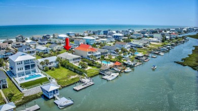 There are panoramic, unobstructed creek-front views and creek on Wachesaw Plantation Club in South Carolina - for sale on GolfHomes.com, golf home, golf lot