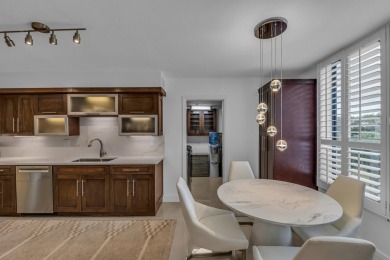 PRICED TO SELL. Bring your offers! At almost 2500 sqft of living on Boca Pointe Country Club in Florida - for sale on GolfHomes.com, golf home, golf lot