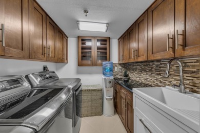 PRICED TO SELL. Bring your offers! At almost 2500 sqft of living on Boca Pointe Country Club in Florida - for sale on GolfHomes.com, golf home, golf lot