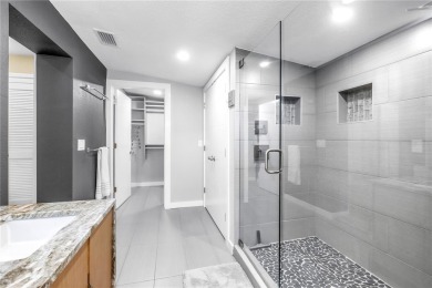 Charming, updated 2-bedroom home in prime Snell Isle location!!
 on The Renaisssance Vinoy Golf Club in Florida - for sale on GolfHomes.com, golf home, golf lot