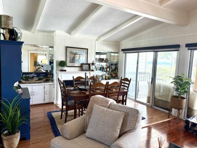 There are panoramic, unobstructed creek-front views and creek on Wachesaw Plantation Club in South Carolina - for sale on GolfHomes.com, golf home, golf lot