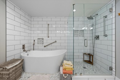 BEAUTIFULLY REMODELED home in the friendly Chaparral Country on Chaparral Country Club in California - for sale on GolfHomes.com, golf home, golf lot