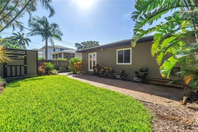 Charming, updated 2-bedroom home in prime Snell Isle location!!
 on The Renaisssance Vinoy Golf Club in Florida - for sale on GolfHomes.com, golf home, golf lot