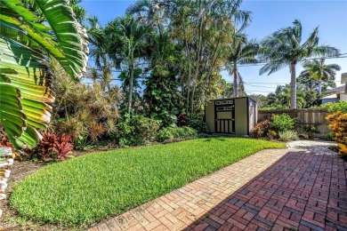 Charming, updated 2-bedroom home in prime Snell Isle location!!
 on The Renaisssance Vinoy Golf Club in Florida - for sale on GolfHomes.com, golf home, golf lot