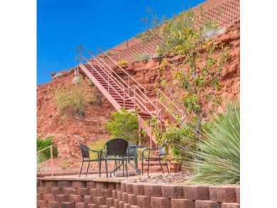 This 3-bedroom, 2-bath home in Lakota Ridge offers thoughtful on Entrada at Snow Canyon in Utah - for sale on GolfHomes.com, golf home, golf lot