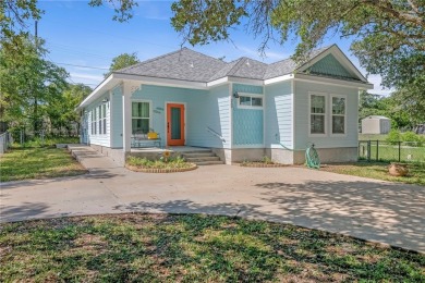 ADORBALE COASTAL STYLE | FULLY FURNISHED | CENTRAL LOCATION | on Rockport Country Club in Texas - for sale on GolfHomes.com, golf home, golf lot