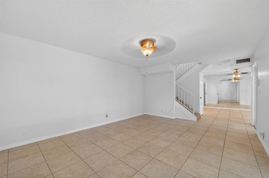 ***UPDATED & READY TO MOVE-IN*** 2 Bedroom, 2  1/2  Baths - on Pine Island Ridge Country Club in Florida - for sale on GolfHomes.com, golf home, golf lot