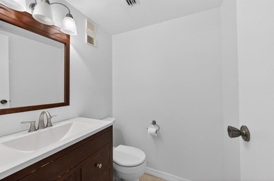 ***UPDATED & READY TO MOVE-IN*** 2 Bedroom, 2  1/2  Baths - on Pine Island Ridge Country Club in Florida - for sale on GolfHomes.com, golf home, golf lot