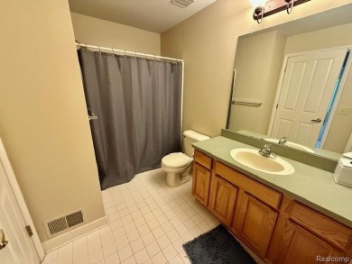 WELCOME TO THIS GREAT CAPE COD CONDO IN THE LINKS OF PHEASANT on Pheasant Run Golf Club in Michigan - for sale on GolfHomes.com, golf home, golf lot