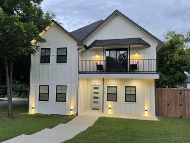 MOTIVATED SELLER offering buyer concessions on this beautiful on Tenison Park Golf Club in Texas - for sale on GolfHomes.com, golf home, golf lot