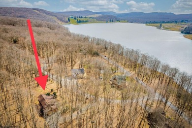 Welcome to 'Misty Mountain Chalet' an established rental home on Alpine Lake Resort in West Virginia - for sale on GolfHomes.com, golf home, golf lot