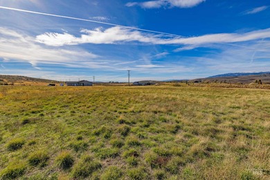 Build your dream home or vacation retreat on this .43-acre lot on Council Mountain Golf Course in Idaho - for sale on GolfHomes.com, golf home, golf lot