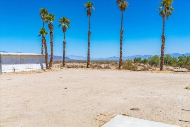 Title shows one bedroom, but this home is actually three on Lake Tamarisk Golf Course in California - for sale on GolfHomes.com, golf home, golf lot