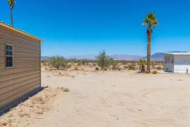 Title shows one bedroom, but this home is actually three on Lake Tamarisk Golf Course in California - for sale on GolfHomes.com, golf home, golf lot