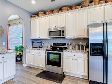 3 bedroom 2 bath lake front  home with optional 4th flex on LPGA International Golf Course in Florida - for sale on GolfHomes.com, golf home, golf lot
